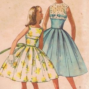Uncut 1950s Simplicity Pattern 2057 Girls Dress 12